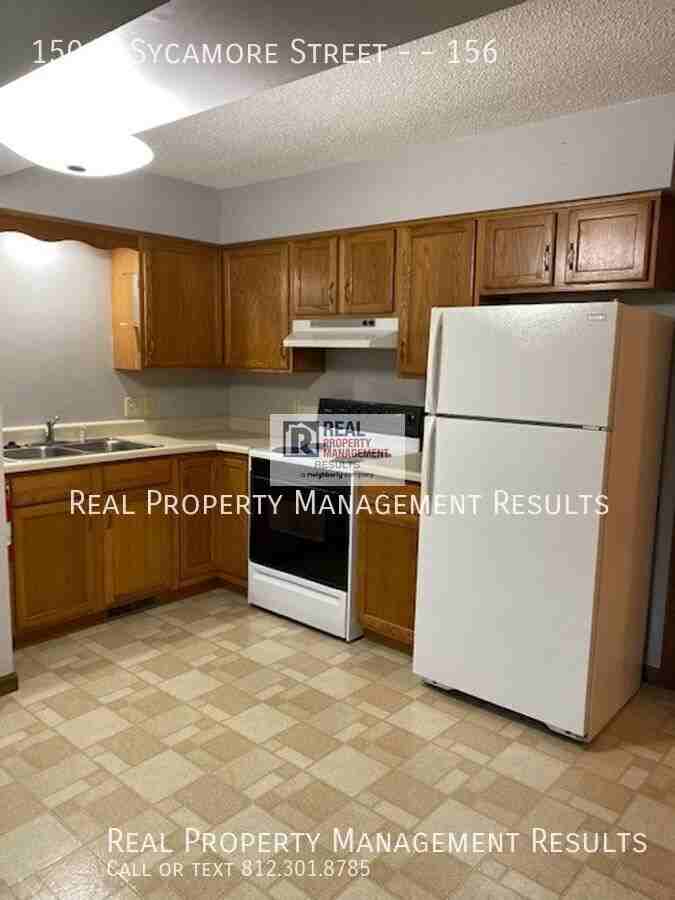 150 W Sycamore St #156 - Photo 4 of 10