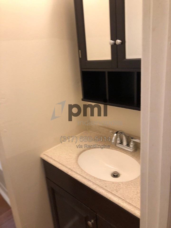824 Christian Pl #22 - Photo 3 of 12
