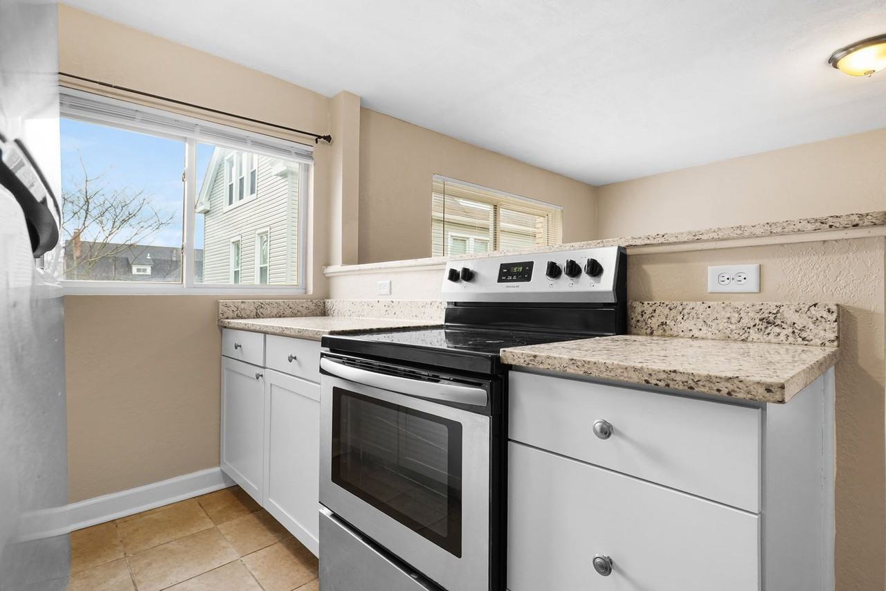 1526 Blair Ave #2 - Photo 4 of 26