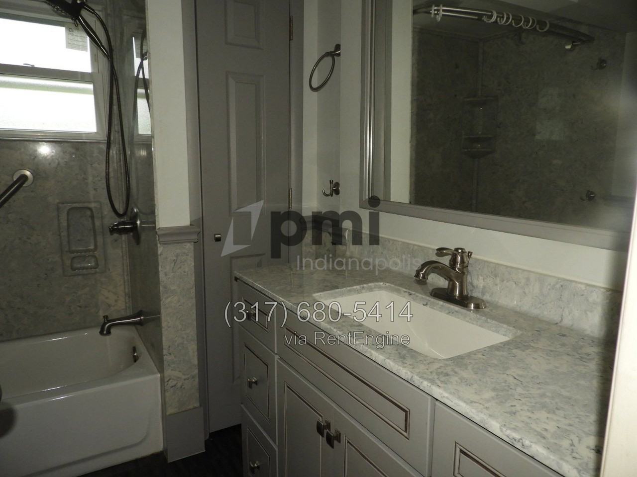 1214 S Washington St #B - Photo 6 of 16