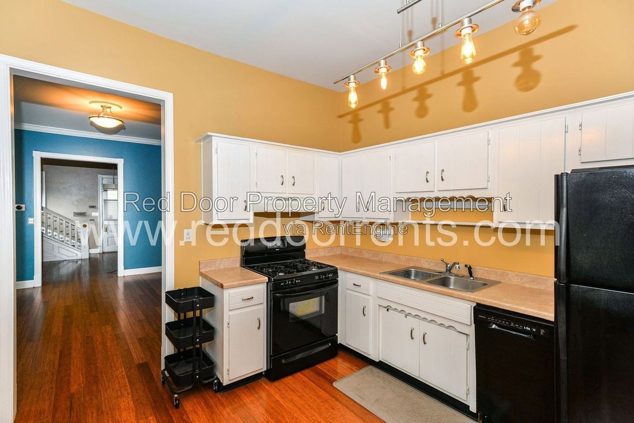 1332A N College Ave #1332AN - Photo 3 of 28