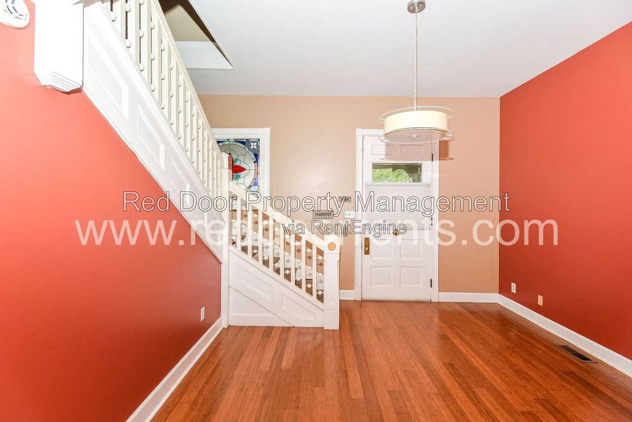 1332A N College Ave #1332AN - Photo 6 of 28
