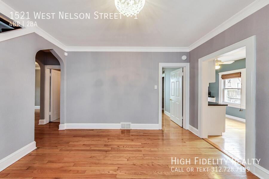 1521 W Nelson St - Photo 6 of 33