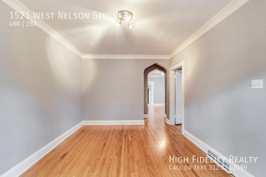 1521 W Nelson St - Photo 7 of 33