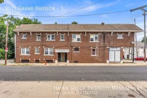 featured image of 9571 Grand Division Ave #3