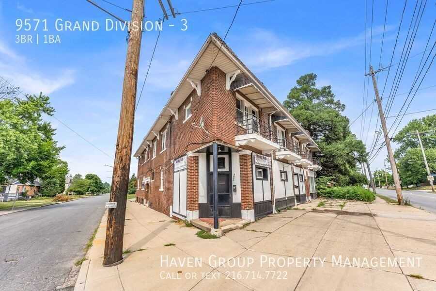 9571 Grand Division Ave #3 - Photo 3 of 21
