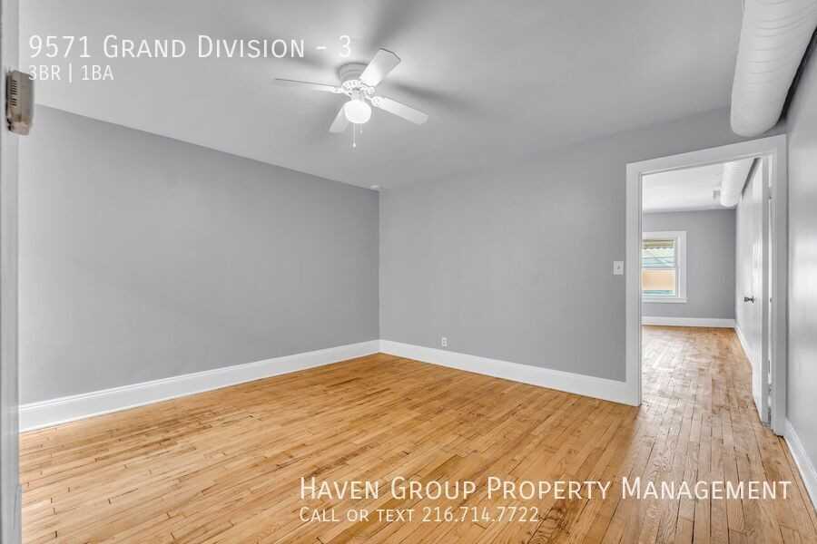 9571 Grand Division Ave #3 - Photo 7 of 21