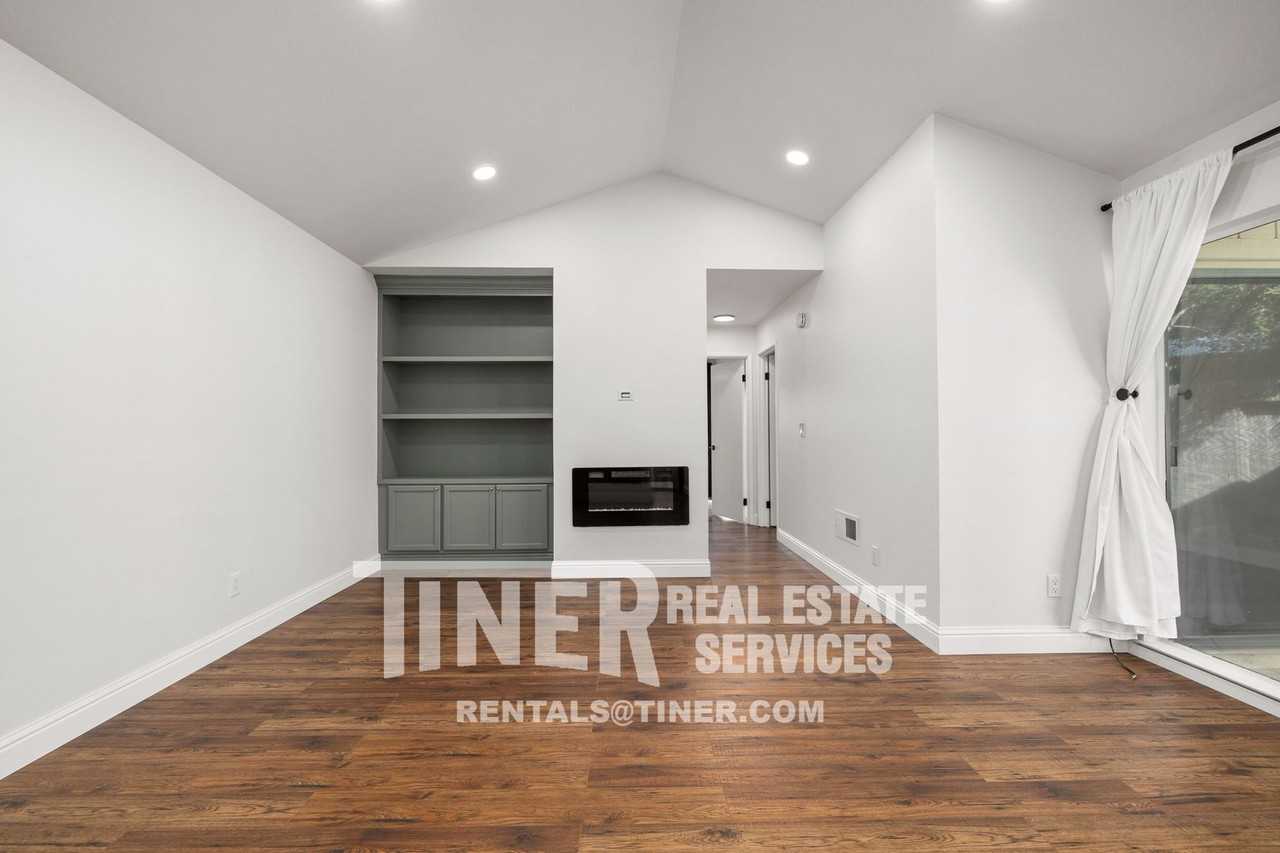 7586 Waterwillow Dr - Photo 2 of 31