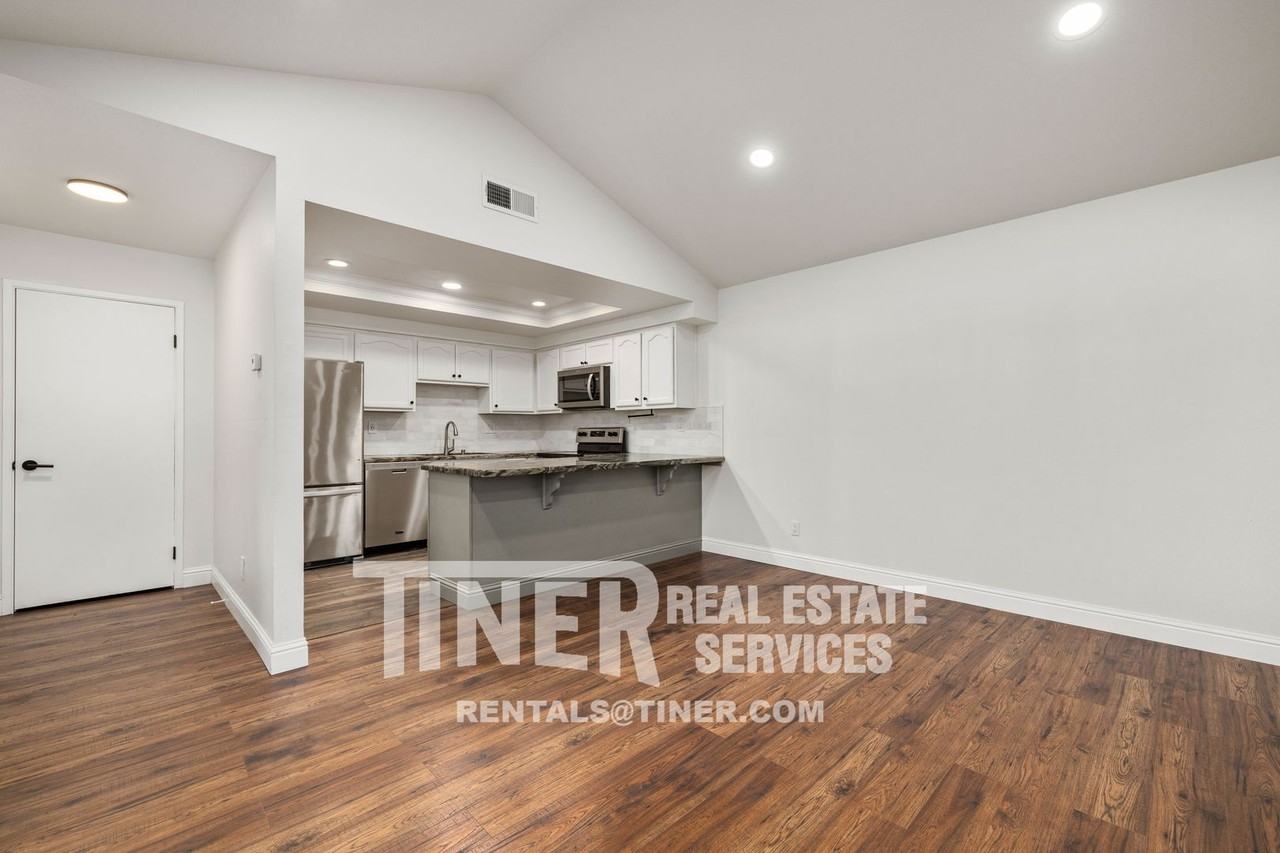 7586 Waterwillow Dr - Photo 6 of 31