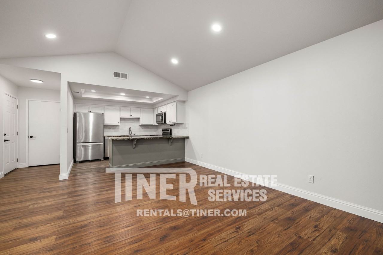7586 Waterwillow Dr - Photo 7 of 31
