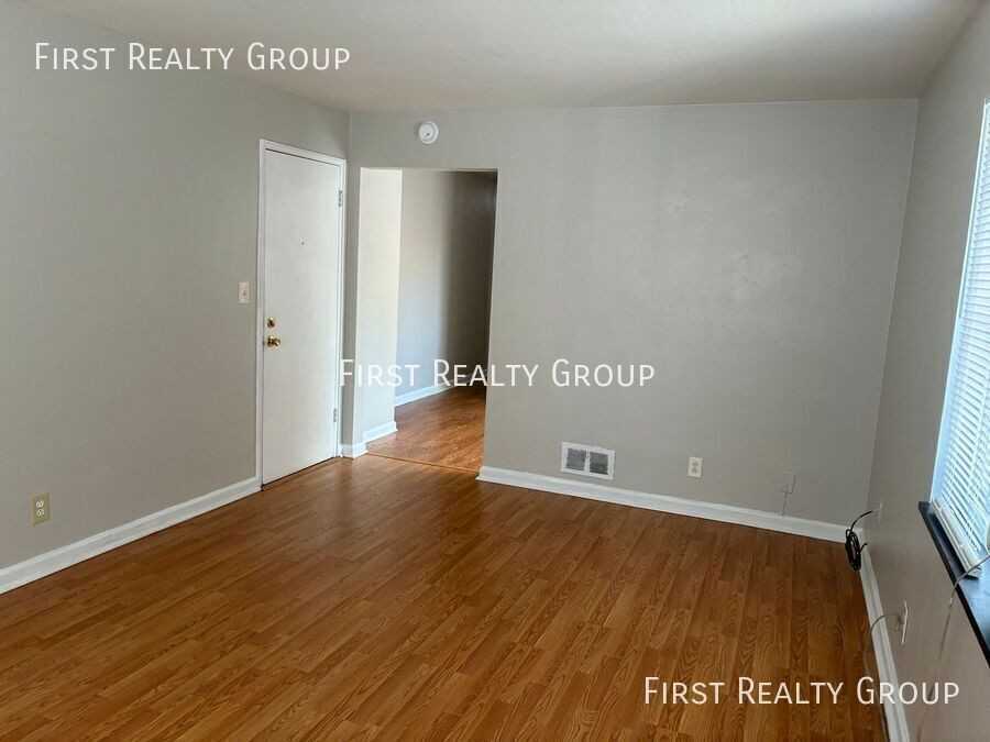 3129 S Smithville Rd #3 - Photo 3 of 8