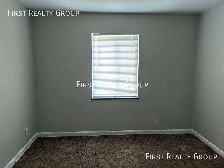 3129 S Smithville Rd #3 - Photo 7 of 8