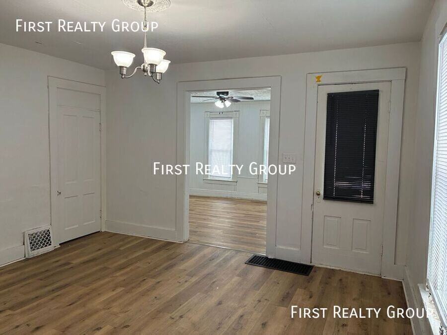 519 Ann St - Photo 4 of 10