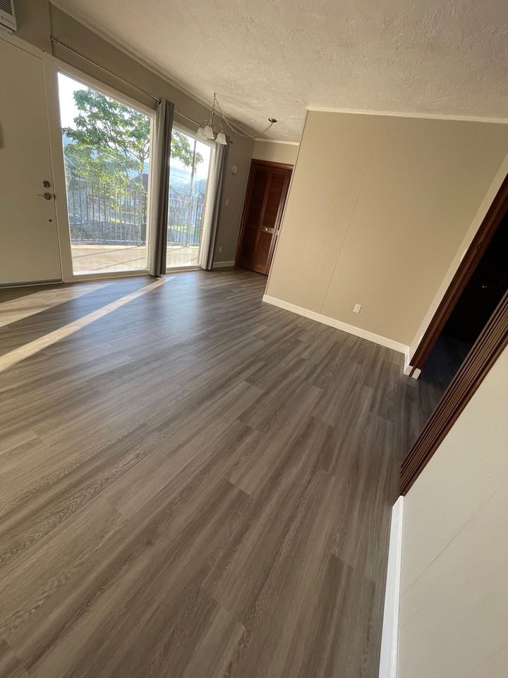 Willow Terrace Apartments - Photo 3 of 26