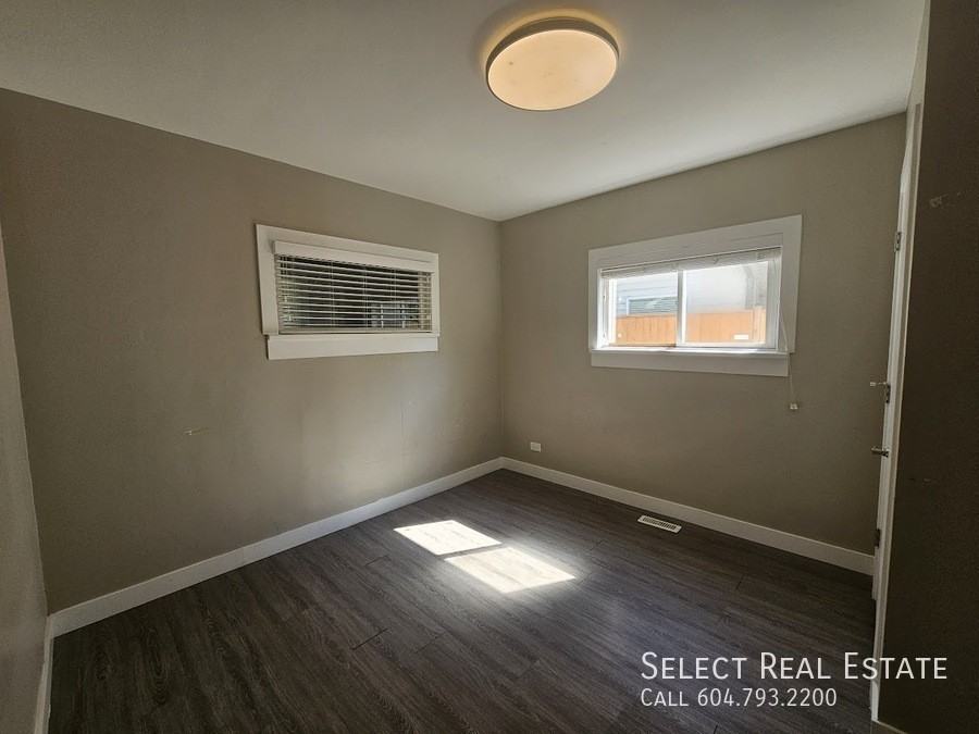 45735 Lewis Ave - Photo 7 of 40