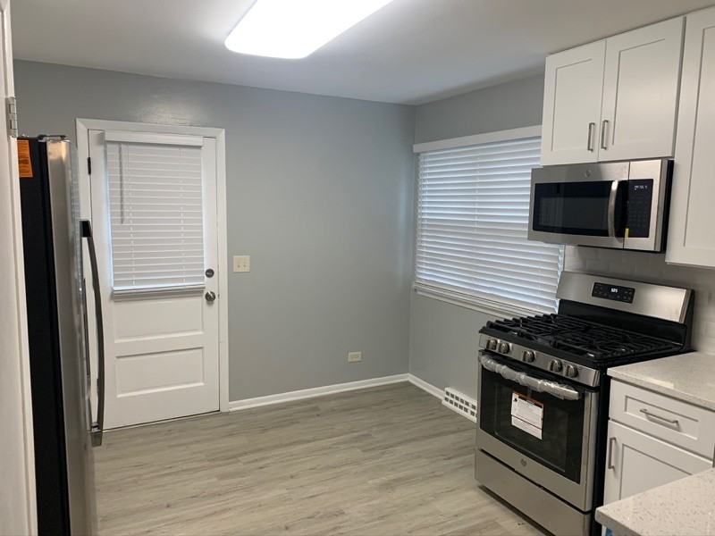 1536 Mcdaniels Ave - Photo 3 of 15
