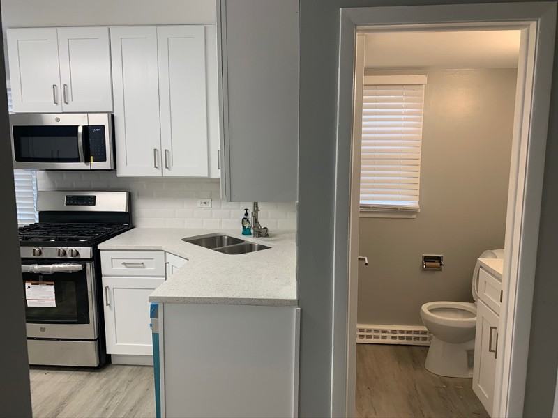 1536 Mcdaniels Ave - Photo 4 of 15