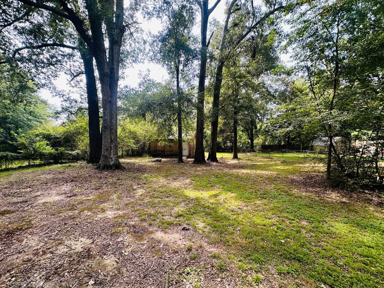 3145 Woodview Dr - Photo 4 of 34