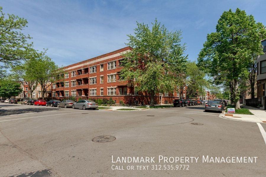 4853 S Vincennes Ave #205
