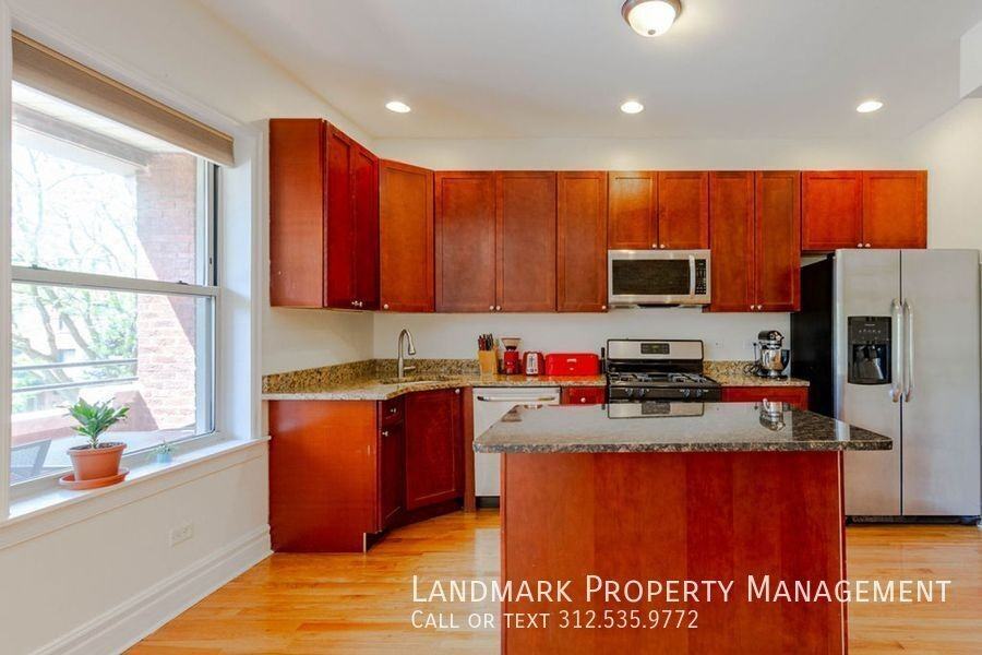 4853 S Vincennes Ave #205 - Photo 2 of 18
