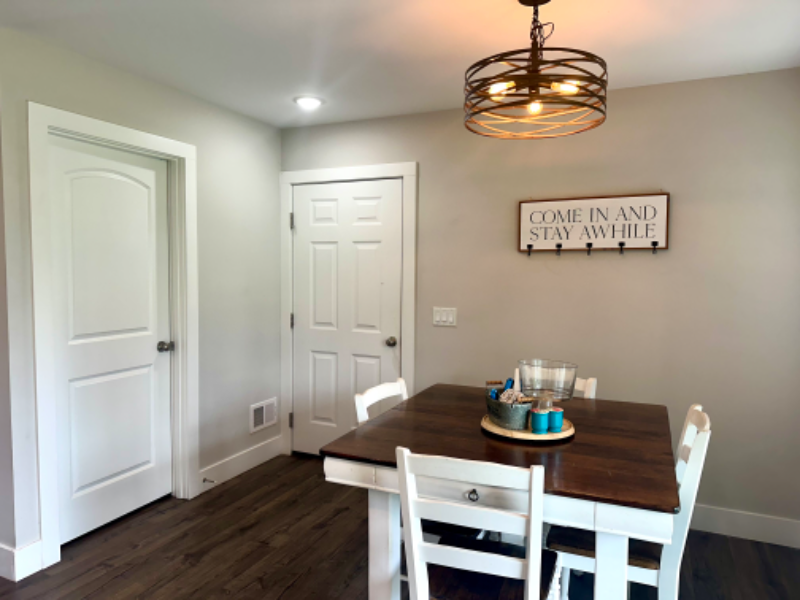 4727 Basin St - Photo 6 of 17