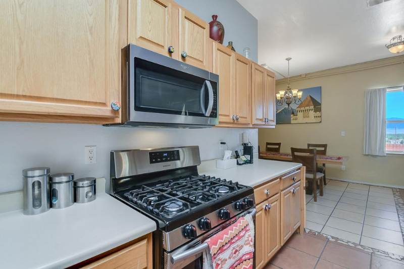 832 Monterrey Rd Ne #1 - Photo 7 of 14