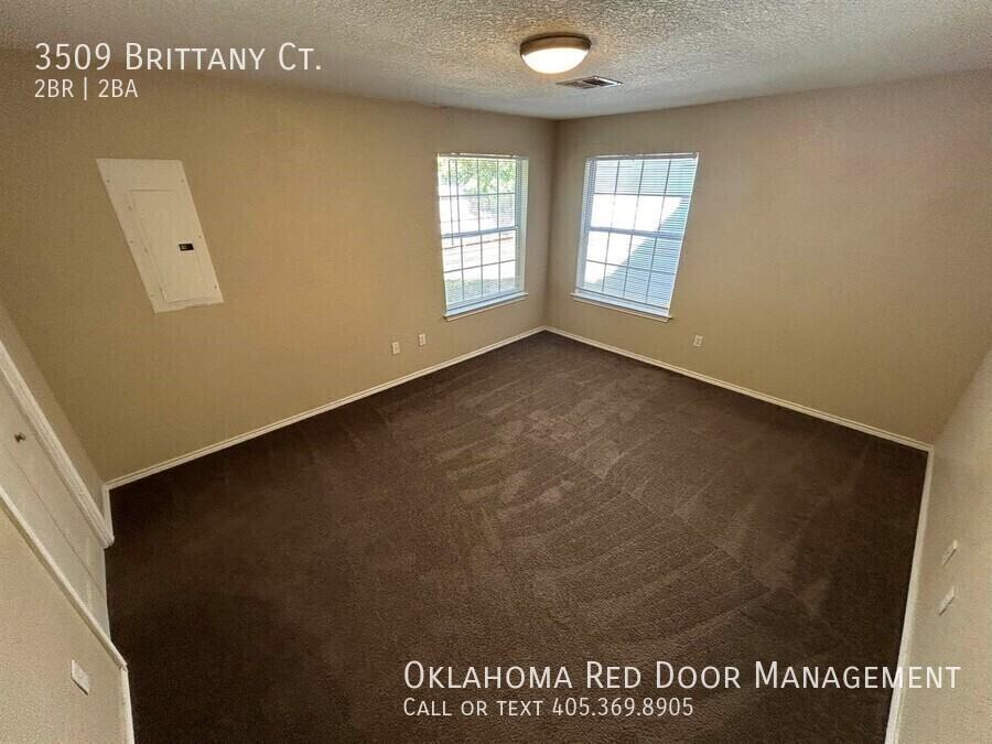 3509 Brittany Ct - Photo 5 of 17