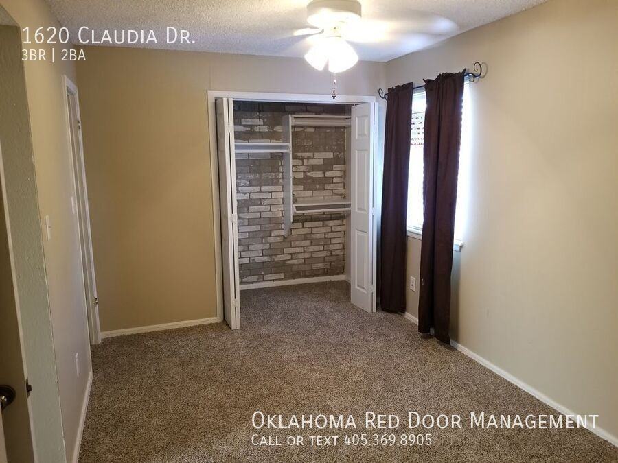 1620 Claudia Dr - Photo 4 of 23