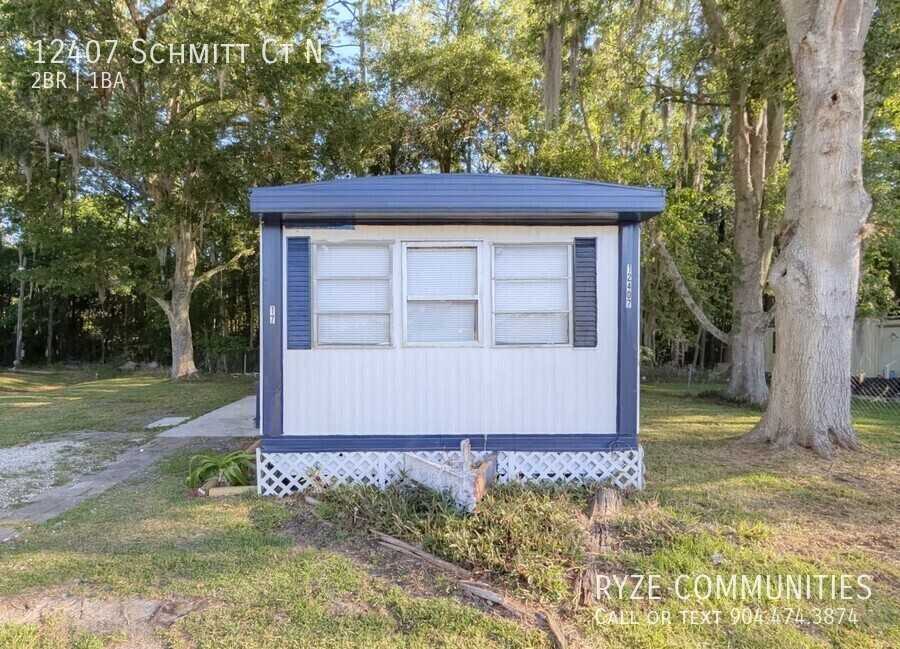 12407 Schmitt Ct N - Photo 4 of 14