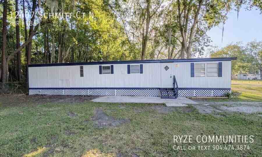 12407 Schmitt Ct N - Photo 6 of 14