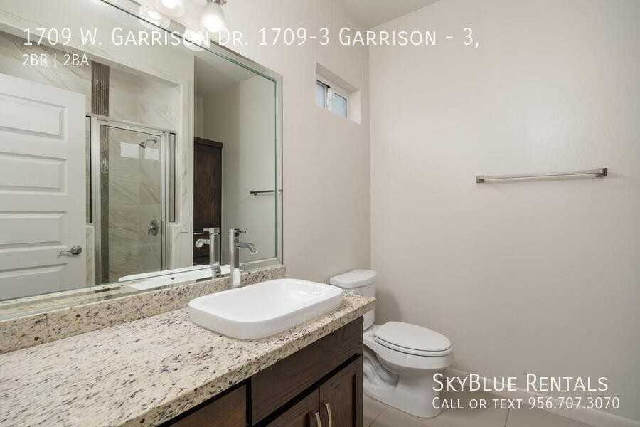 1709 W Garrison Dr #3 - Photo 7 of 16
