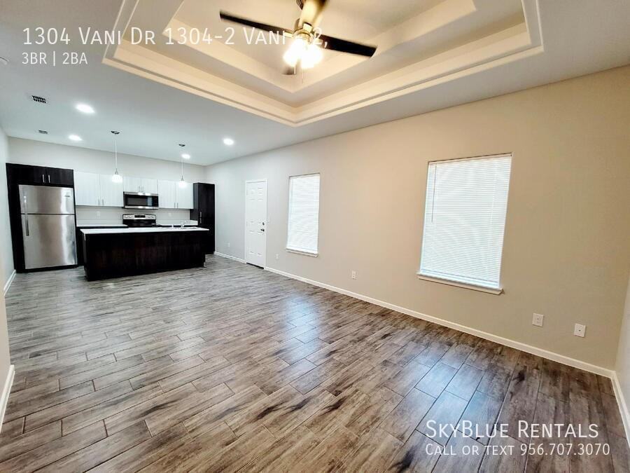 1304 Vani Dr 1304-2 Vani #2 - Photo 5 of 14