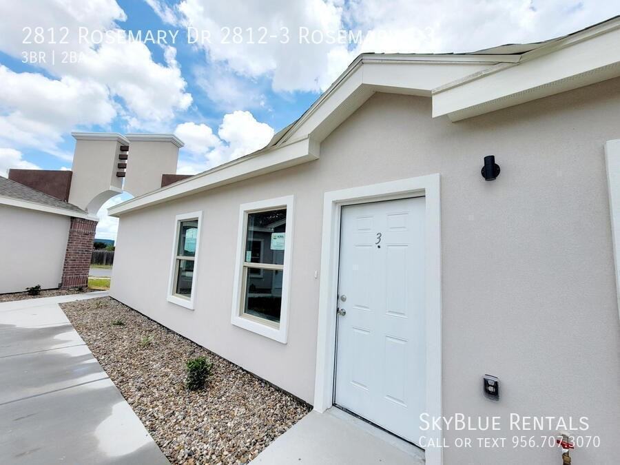 2812 Rosemary Dr #3 - Photo 4 of 15