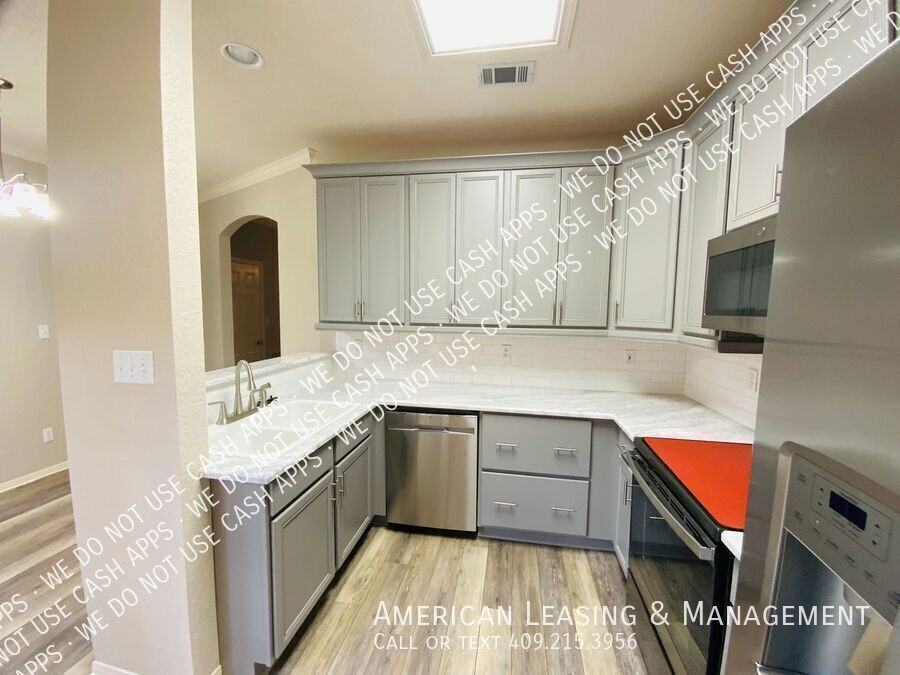 7786 Pecan Dr - Photo 3 of 7