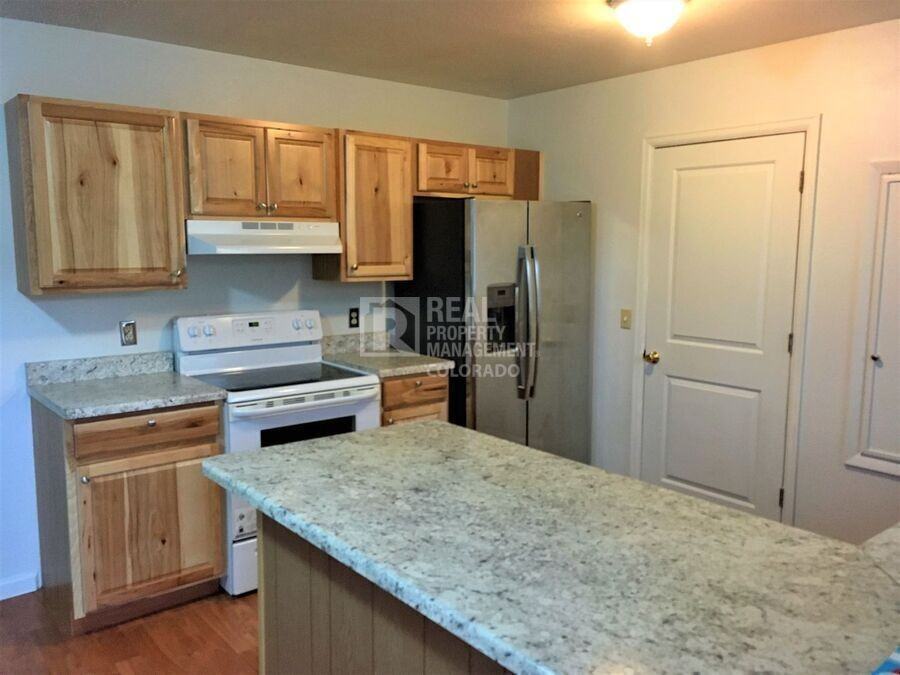 2607 W 101st Pl - Photo 6 of 25