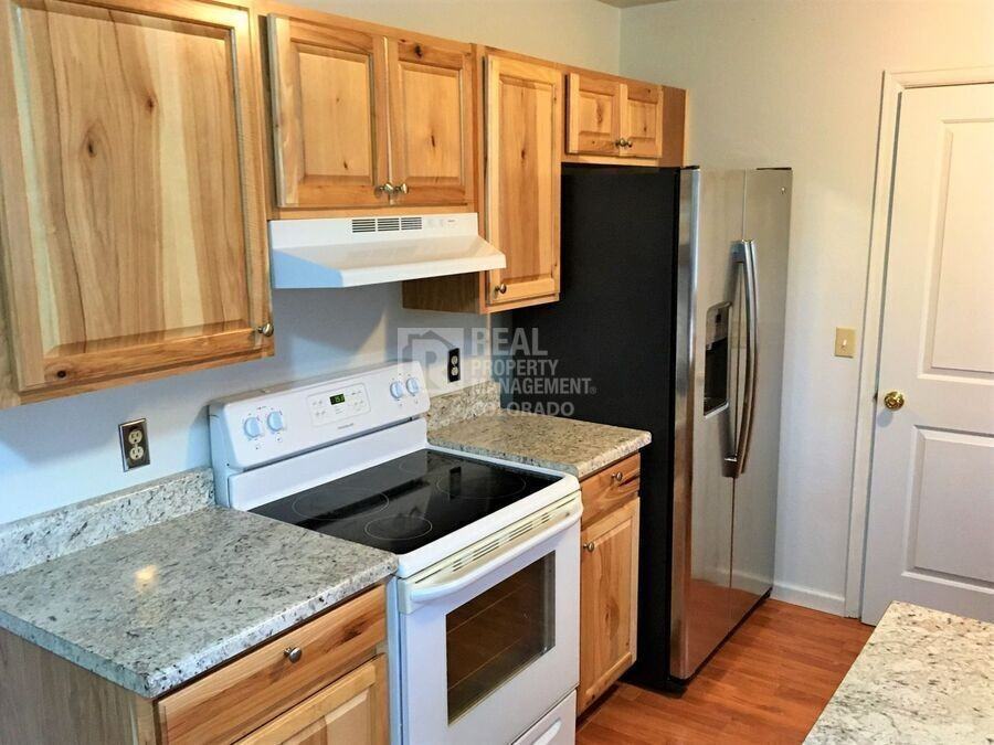 2607 W 101st Pl - Photo 7 of 25