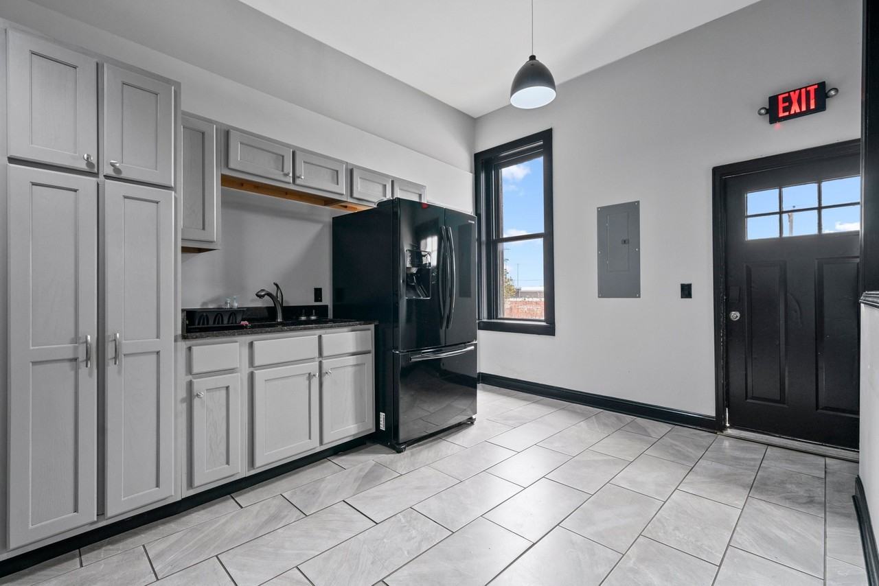 310 E Main Ave #201 - Photo 3 of 16