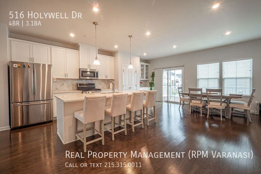 516 Holywell Dr - Photo 2 of 36
