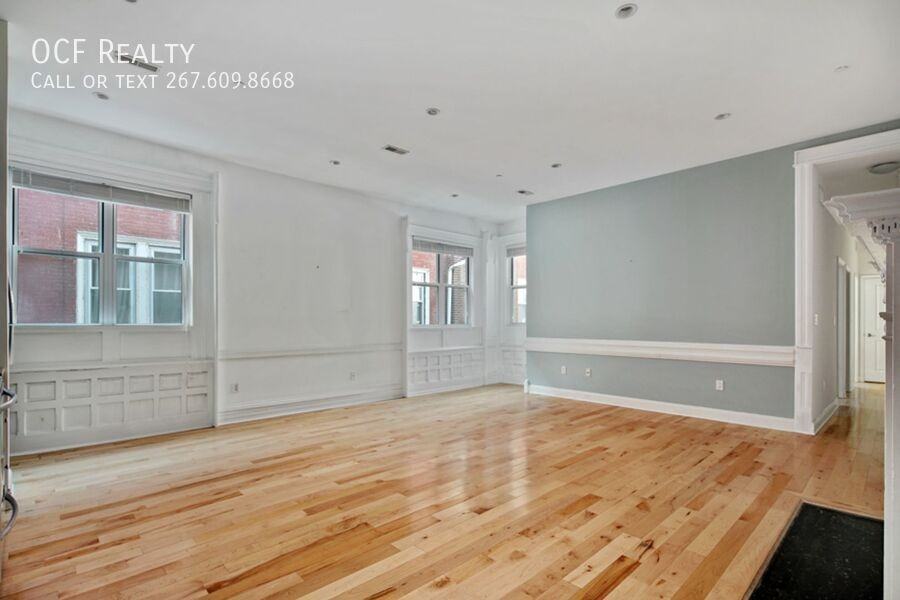 1311 Spruce St #203 - Photo 4 of 10
