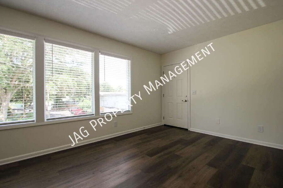 1436 Berrier St - Photo 6 of 31