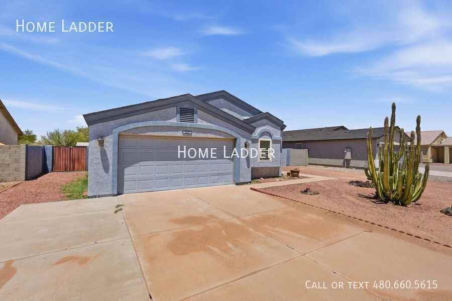 10452 W Arivaca Dr - Photo 2 of 37