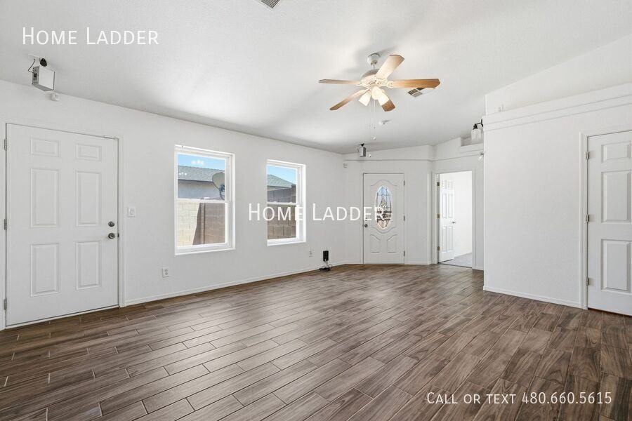 10452 W Arivaca Dr - Photo 5 of 37