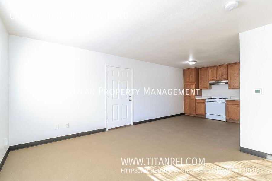 3736 Astoria St #102 - Photo 5 of 18
