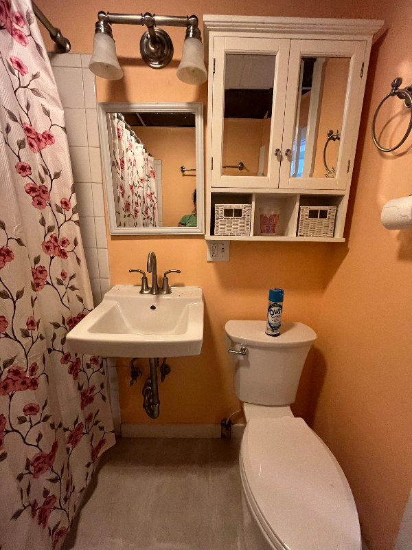 46 Webster St #1 - Photo 5 of 27
