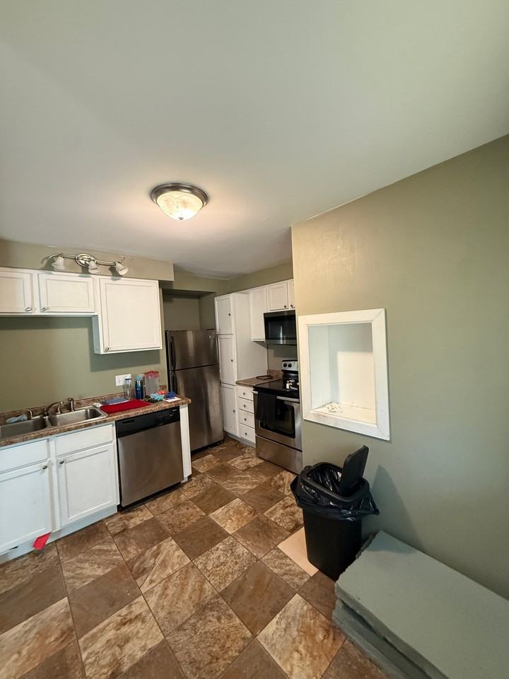 501 3rd St W #507 - Photo 6 of 8