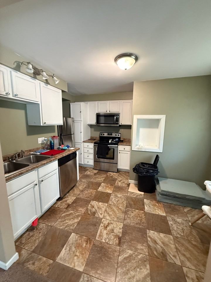 501 3rd St W #507 - Photo 7 of 8