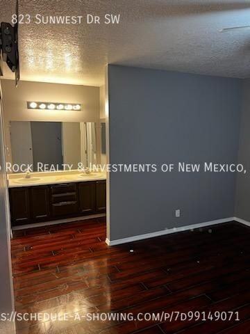 823 Sunwest Dr Sw - Photo 7 of 11
