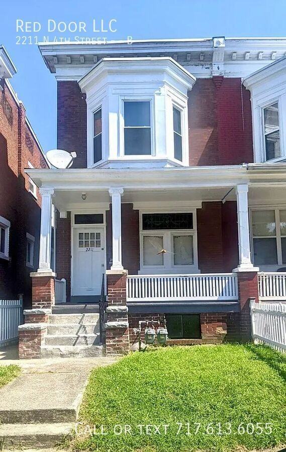 2211 N 4th St #B