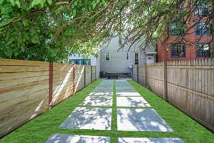 221 Howard Ave #1R - Photo 1 of 1