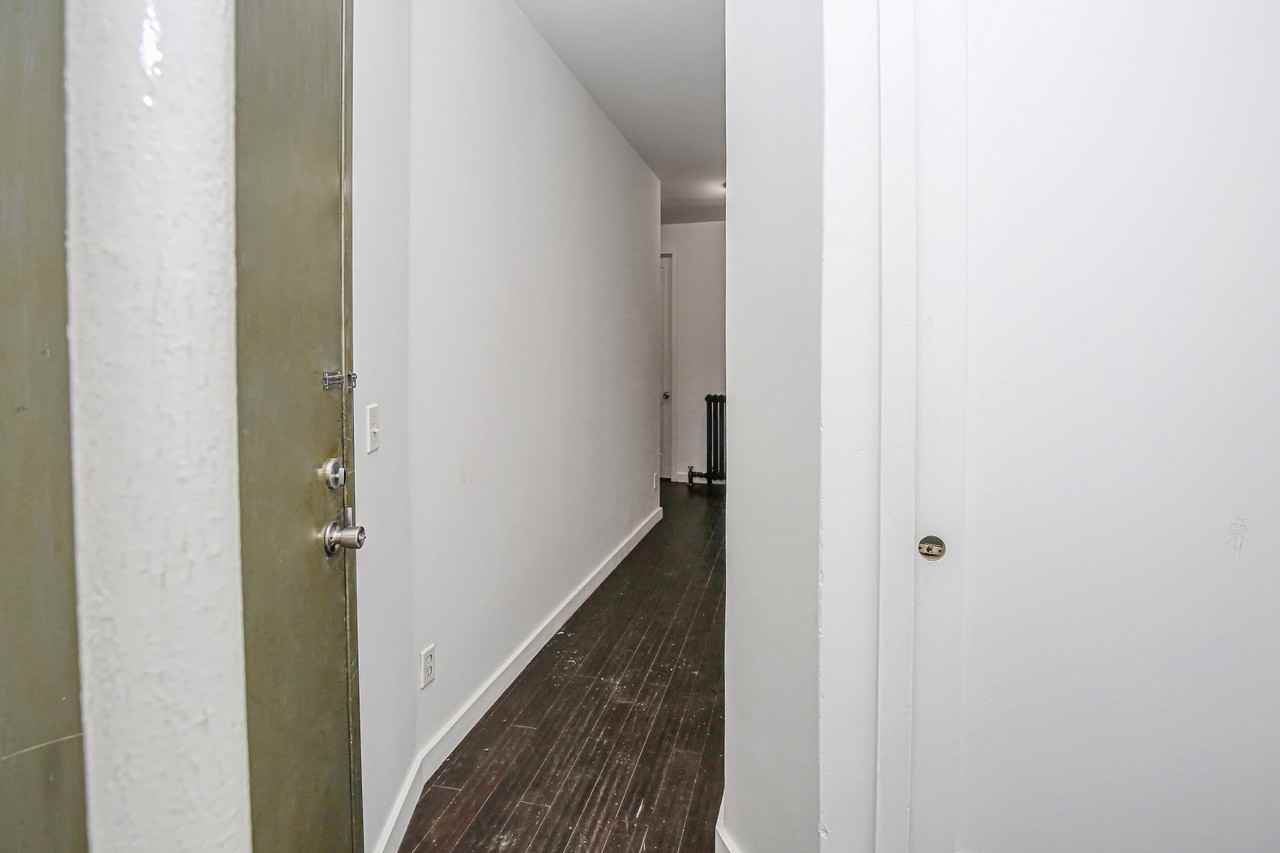 221 Howard Ave #1R - Photo 3 of 15